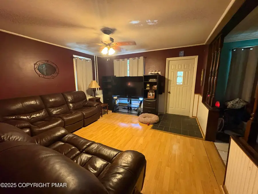 609 Pennsylvania Avenue, Bangor, PA 18013 - Image #3