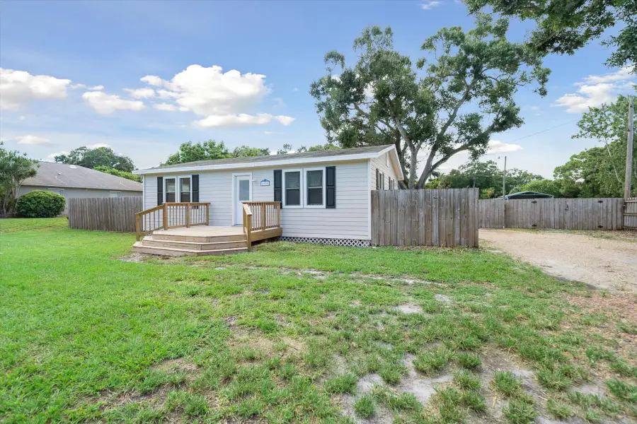1005 20th Avenue, Vero Beach, FL 32960 - Image #2