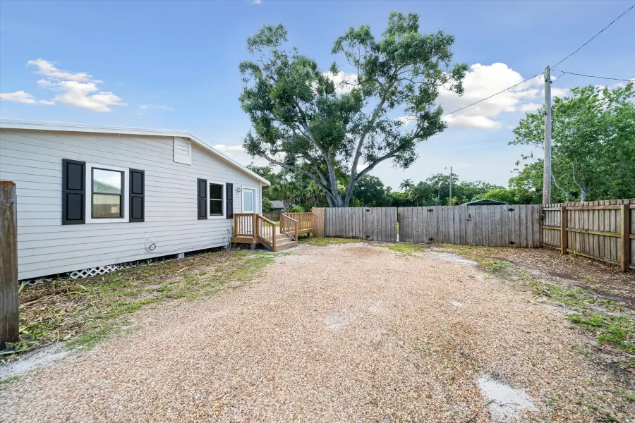 1005 20th Avenue, Vero Beach, FL 32960 - Image #3