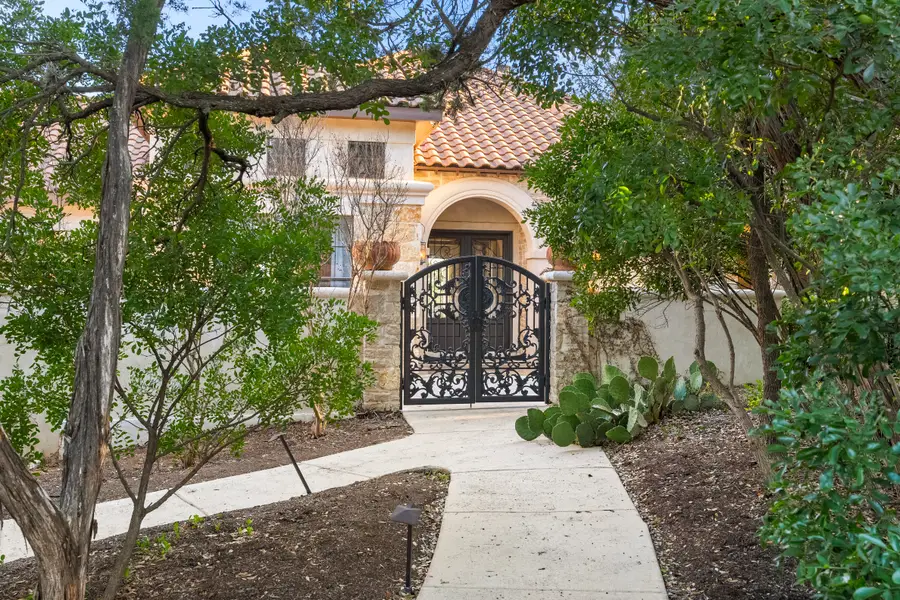 16168 Revello Drive, Helotes, TX 78023 - Image #3