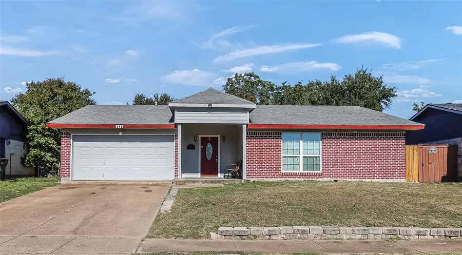 3217 Lariat Lane, Garland, TX 75042 - Image #2
