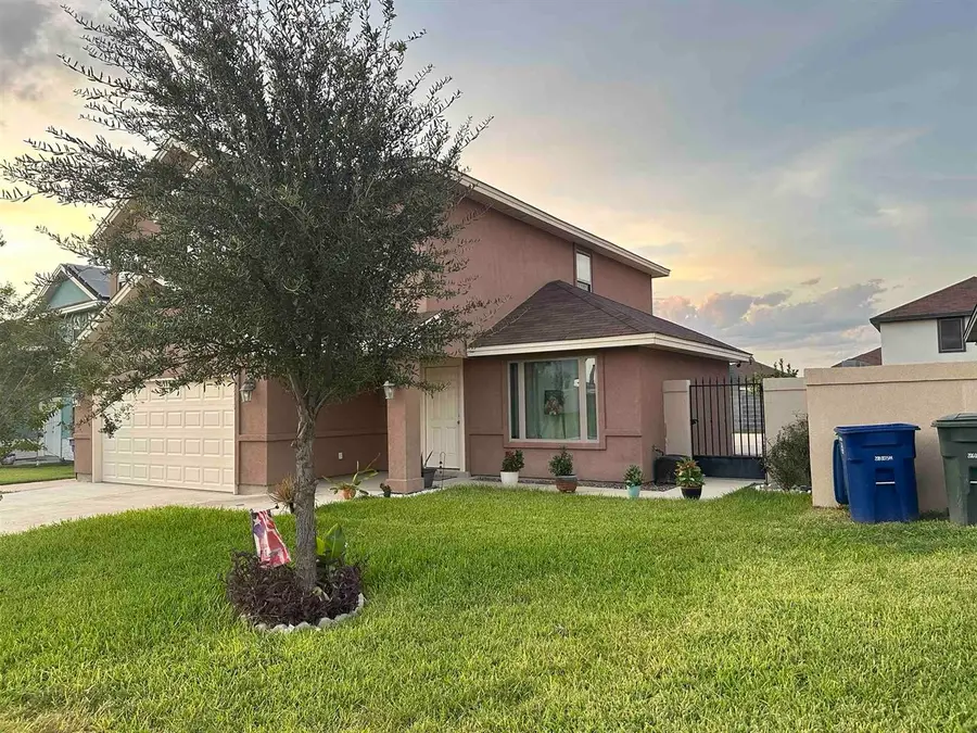 5510 Belmont Dr., Laredo, TX 78046 - #3