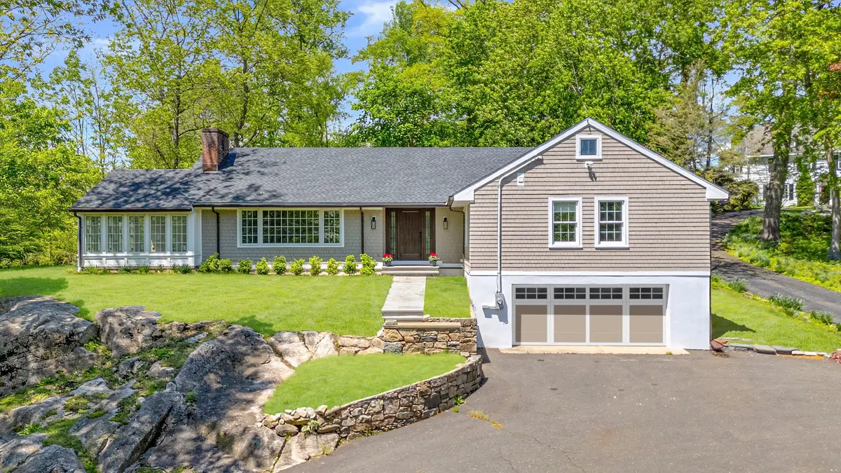 40 Bruce Park Drive, Greenwich, CT 06830 - #1