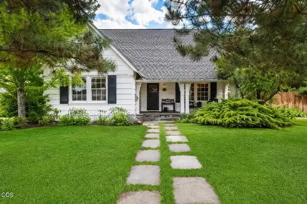 840 E 1st St, Prineville, OR 97754