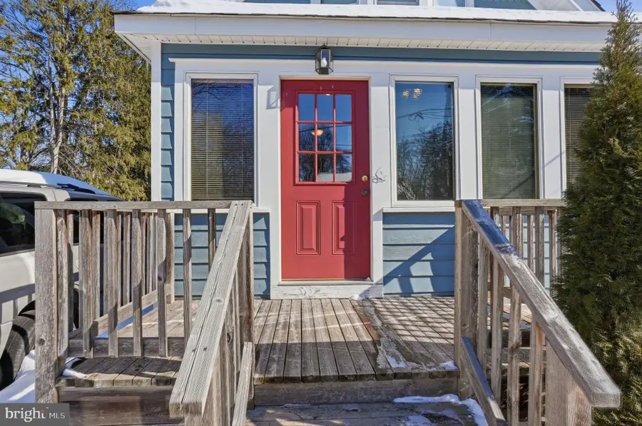 407 Reading St, Pennington, NJ 08534 - #3