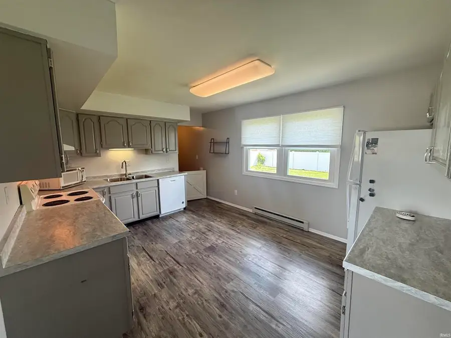 11 Topaz Drive, Huntington, IN 46750 - #3