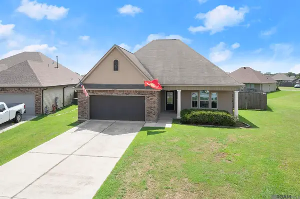 42408 Harborstone Ave, Prairieville, LA 70769