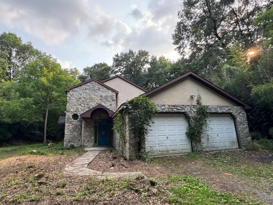 187 Maidencreek Rd, Fleetwood, PA 19522 - #3
