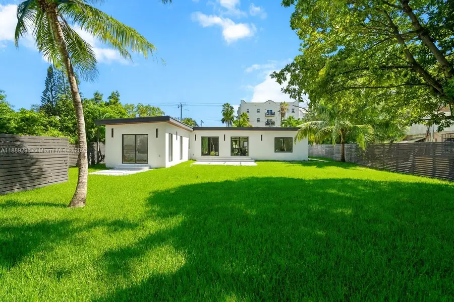 2530 SW 19th Ave, Miami, FL 33133 - Image #2