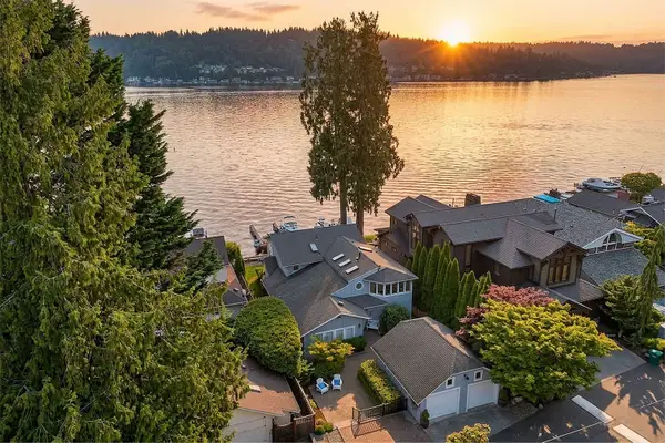 18846 SE 42nd Street, Issaquah, WA 98027