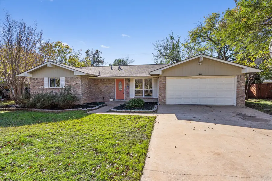 1912 Terry Ln, Georgetown, TX 78628 - #2