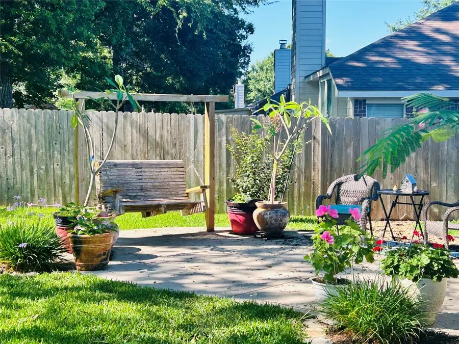 242 Sunset Path N, Conroe, TX 77316 - #2