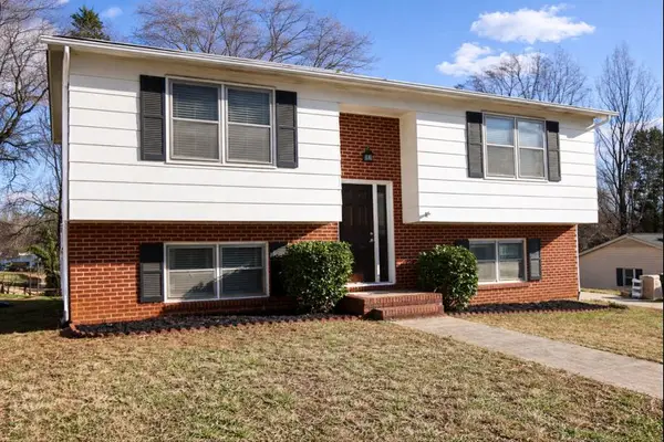 1312 Oak Hill Drive, Newton, NC 28658