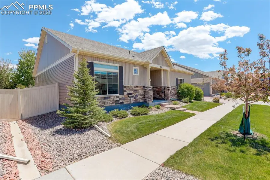 6717 Golden Briar Lane, Colorado Springs, CO 80927 - Image #2