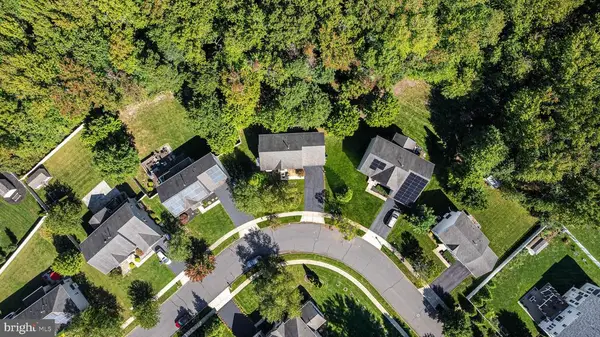 -406 Arnold Drive, Florence, NJ 08518