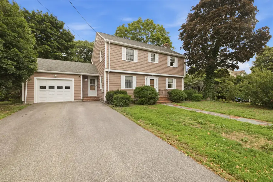 106 Edge Hill Rd, Milton, MA 02186 - #3
