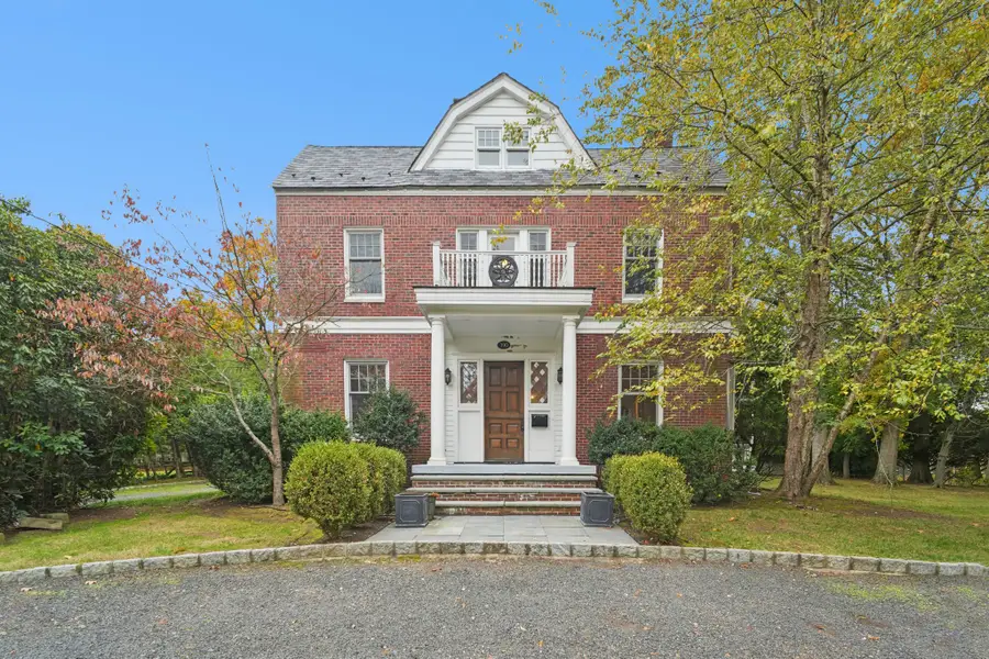 390 Harland Avenue, Haworth, NJ 07641 - Image #2
