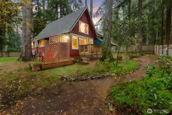 1822 190th Avenue Sw, Lakebay, WA 98349