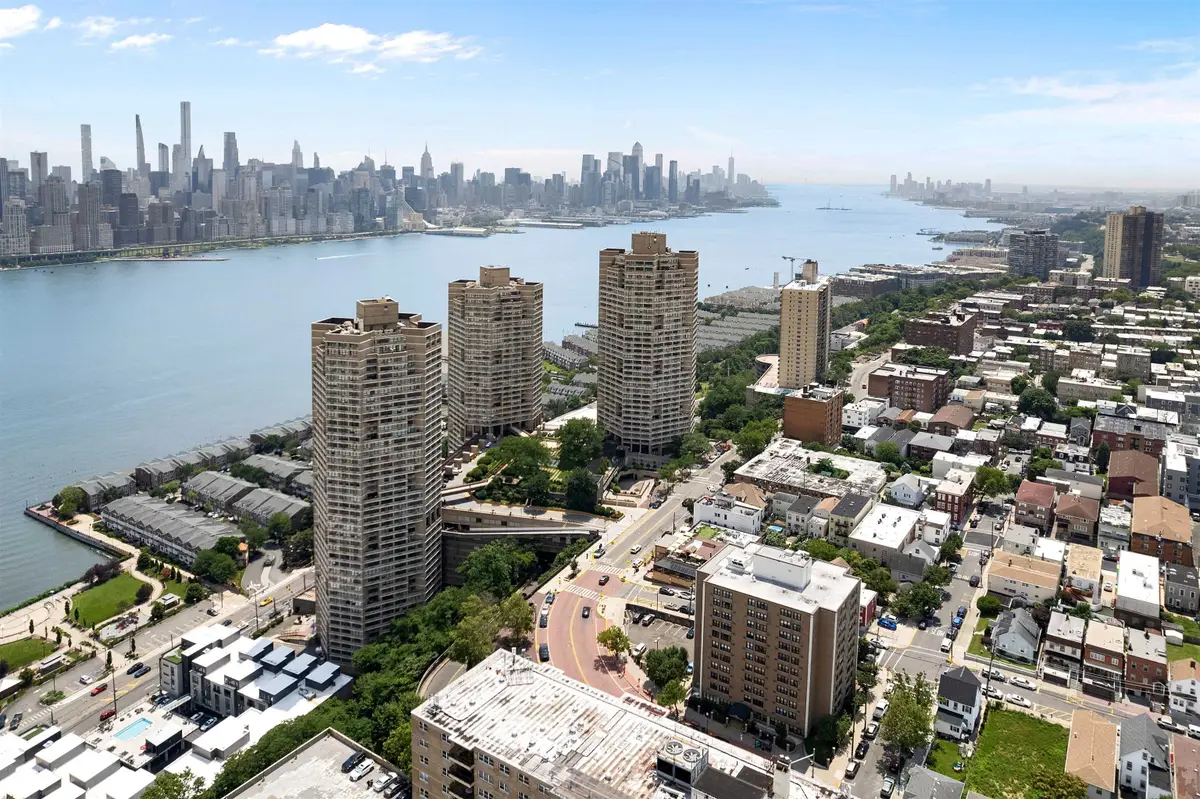 7000 Kennedy Boulevard 25F, Guttenberg, NJ 07093 - #1