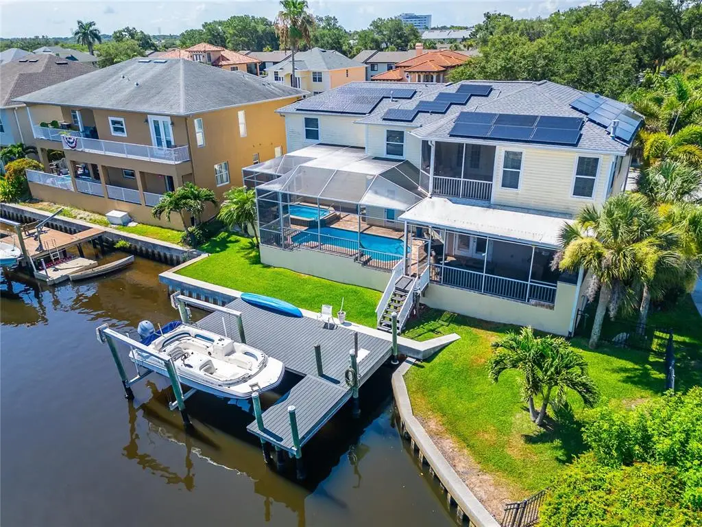 339 Manatee Lane, Tarpon Springs, FL 34689 - #1