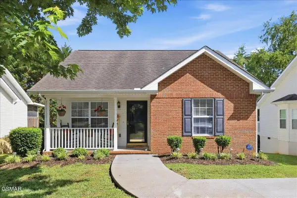 1523 Mayberry Lane, Sevierville, TN 37862