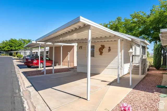 150 N 3050 E #29, Saint George, UT 84790 - Image #1