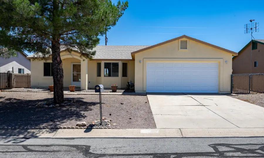 106 Buffalo Drive, Huachuca City, AZ 85616 - #2