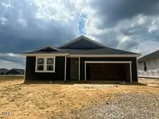 613 Chestnut Oak Lane, Lillington, NC 27546