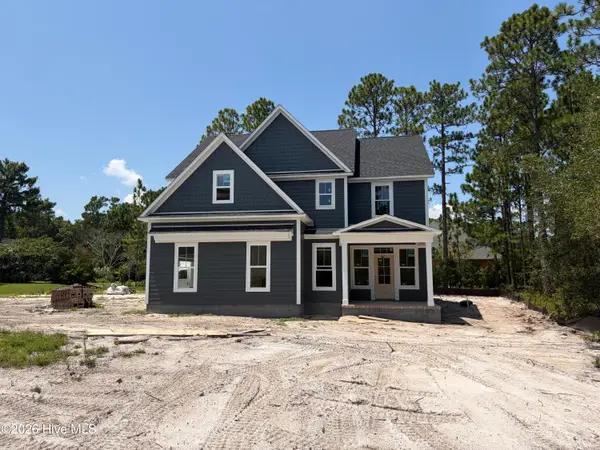 208 Whimbrel Way, Hampstead, NC 28443