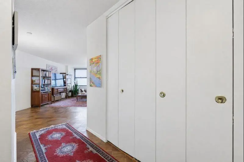 7002 JFK Blvd E 6D, Guttenberg, NJ 07093 - Image #3