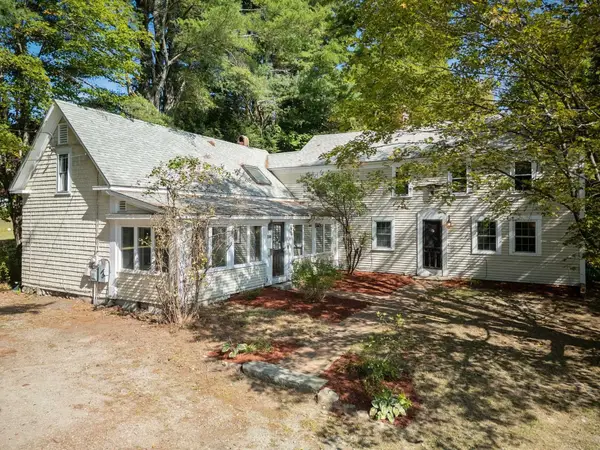 295 Andover Road, New London, NH 03257