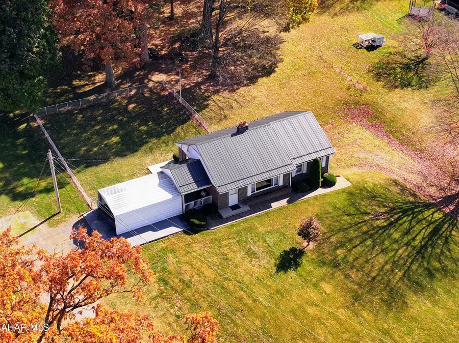 336 Upper Snake Spring Rd, Everett, PA 15537 - #3