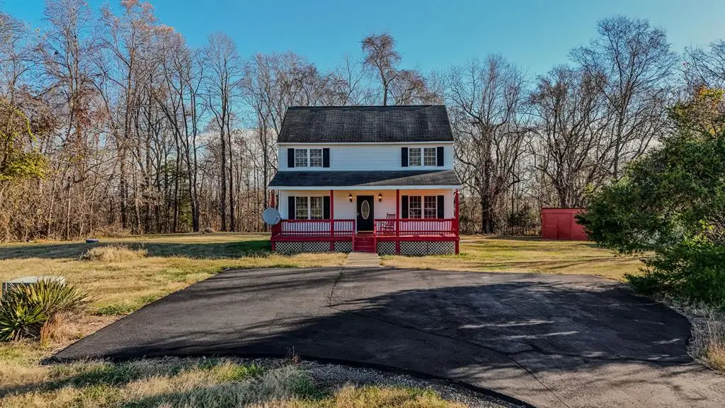 1392 Sports Lake Road, Columbia, VA 23038 - Image #1