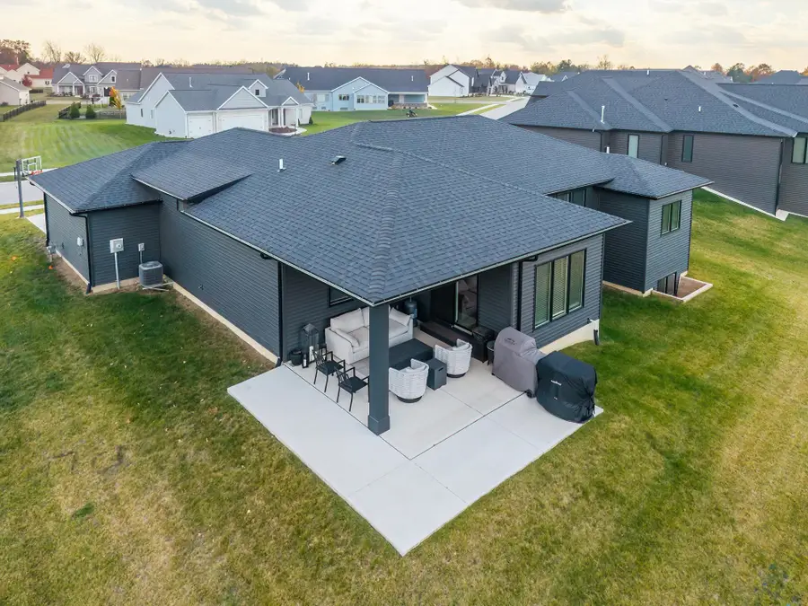 6161 Bateleur Court, Fort Wayne, IN 46845 - Image #3