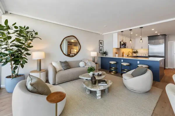 999 Green Street #2403, San Francisco, CA 94133