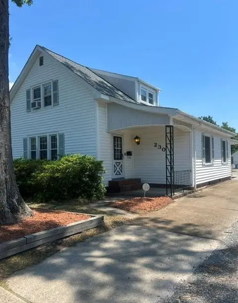 230 Hampton Roads Avenue, Hampton, VA 23661