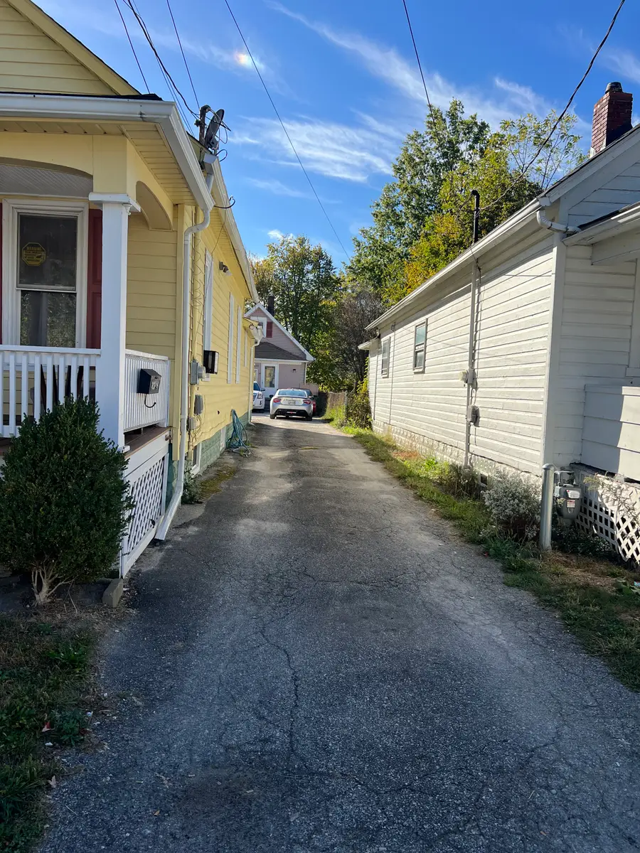 2342 Lexington Avenue, Lorain, OH 44052 - Image #2