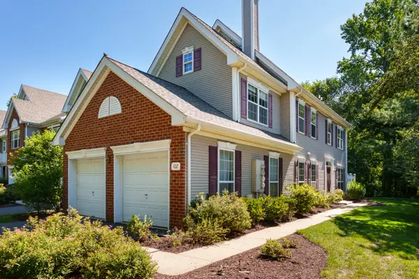 102 Treymore Ct, PENNINGTON, NJ 08534