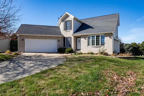 2822 Chesapeake Lane, Bloomington, IL 61704