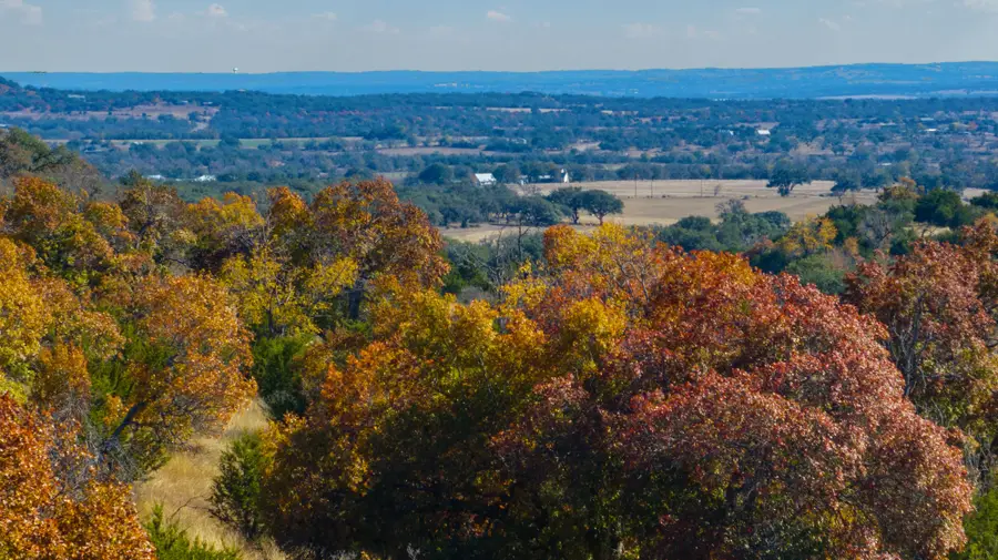 196 Hermit Hill Rd, Fredericksburg, TX 78624 - Image #3