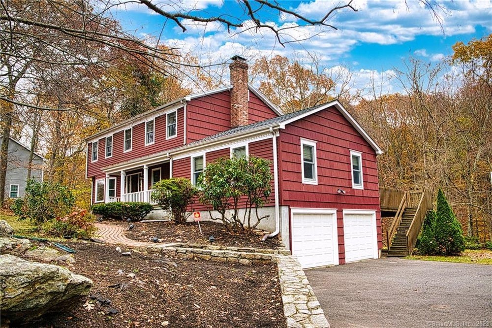 61 Wigwam Drive, Shelton, CT 06484 BHGRE