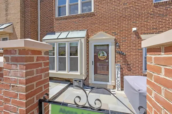 2532 Fairfax Dr, ARLINGTON, VA 22201