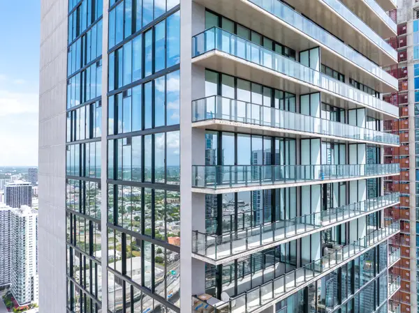 20 NE 11 Street #5204, Miami Beach, FL 33139