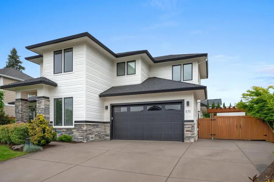 570 NW 11th Ave, Canby, OR 97013 - #2