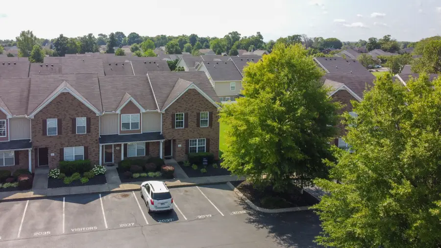 2039 Victory Gallop Ln, Murfreesboro, TN 37128 - #2