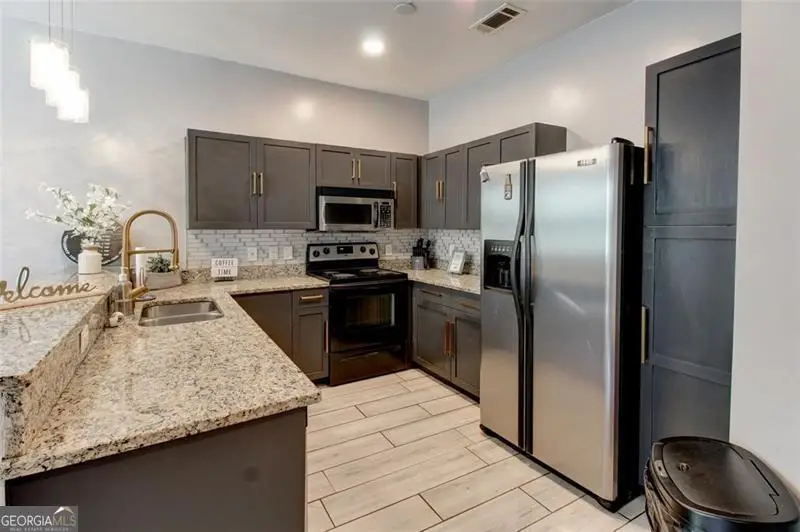 870 Mayson Turner Road Nw #UNIT 1102, Atlanta, GA 30314 - Image #3