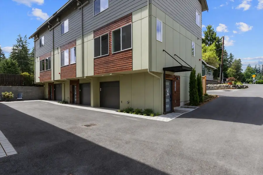 14608 Corliss Avenue N, Shoreline, WA 98133 - #3