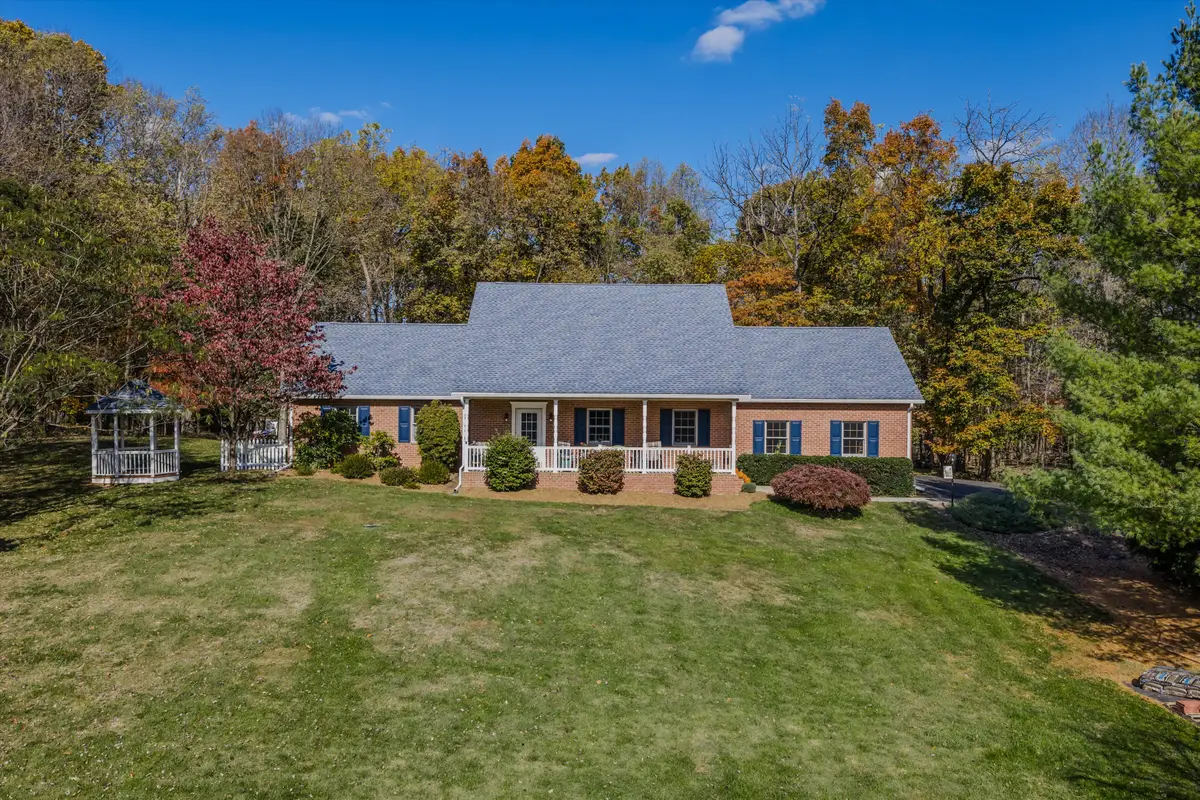 293 Miranda Ct, Martinsburg, WV 25403 - Image #1