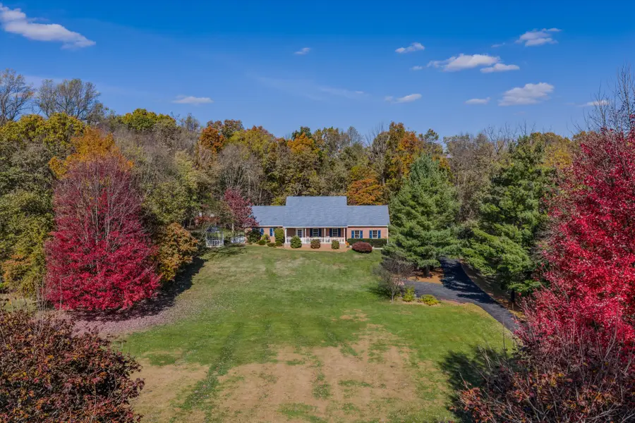 293 Miranda Ct, Martinsburg, WV 25403 - Image #2