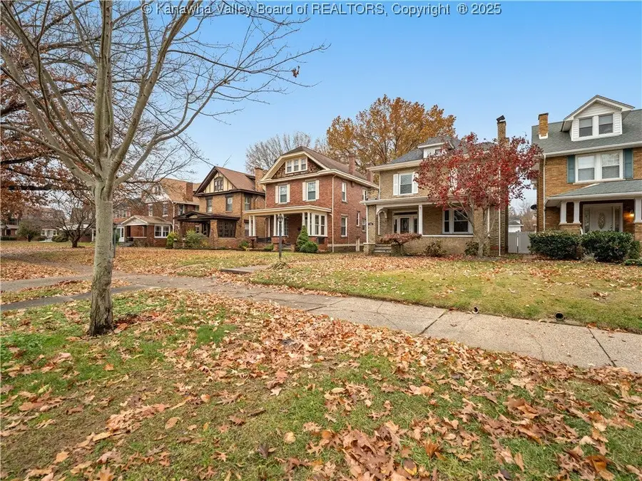 319 9th Avenue, Huntington, WV 25701 - Image #2